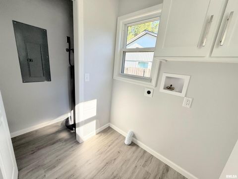 Tiny photo for 214 S LINCOLN Street, Royalton, IL 62983 (MLS # EB459609)