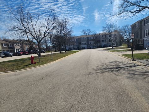 Tiny photo for 2011 Farnham Court, Schaumburg, IL 60194 (MLS # 12564066)