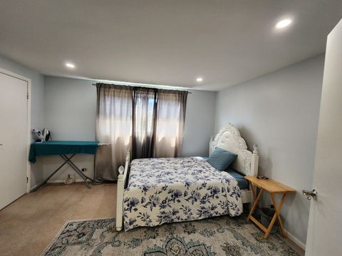 Tiny photo for 2011 Farnham Court, Schaumburg, IL 60194 (MLS # 12564066)