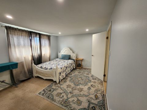 Tiny photo for 2011 Farnham Court, Schaumburg, IL 60194 (MLS # 12564066)