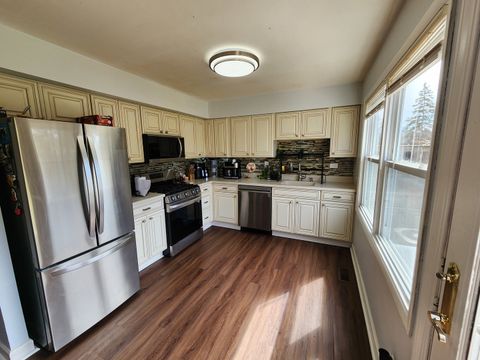 Tiny photo for 2011 Farnham Court, Schaumburg, IL 60194 (MLS # 12564066)