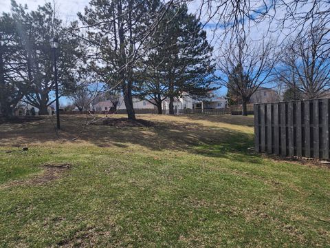 Tiny photo for 2011 Farnham Court, Schaumburg, IL 60194 (MLS # 12564066)