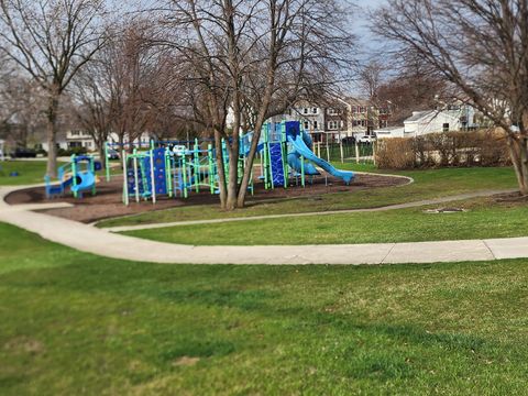 Tiny photo for 2011 Farnham Court, Schaumburg, IL 60194 (MLS # 12564066)