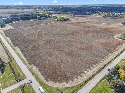 10330 336th Avenue Randall WI 53181