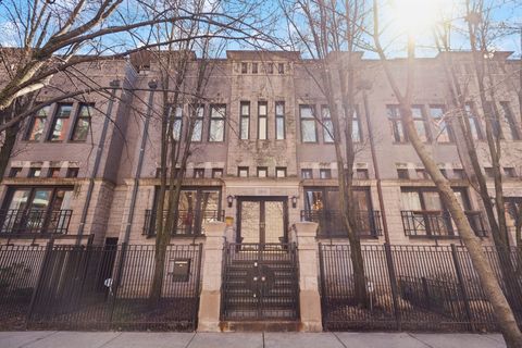 123 W OAK Street G Chicago IL 60610