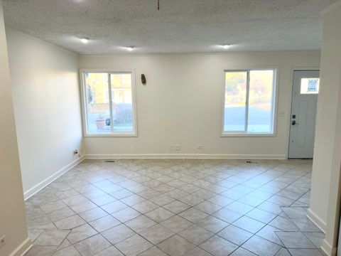 Tiny photo for 30w105 Maplewood Drive, Warrenville, IL 60555 (MLS # 12400119)