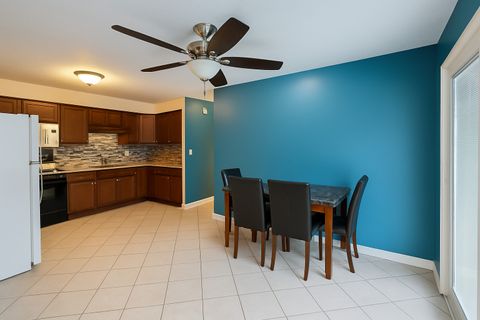 Tiny photo for 30w105 Maplewood Drive, Warrenville, IL 60555 (MLS # 12400119)