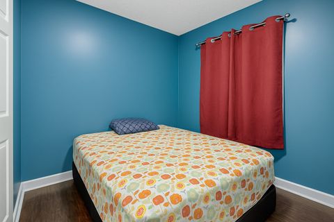 Tiny photo for 30w105 Maplewood Drive, Warrenville, IL 60555 (MLS # 12400119)