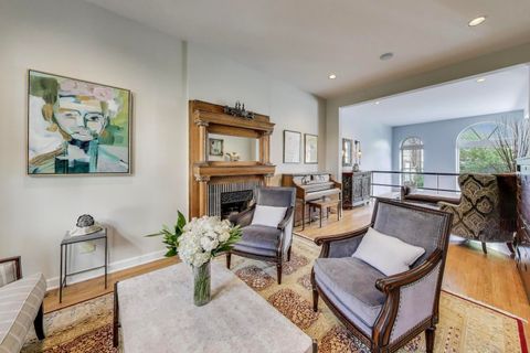 Tiny photo for 541 W Belmont Avenue, Chicago, IL 60657 (MLS # 12447240)