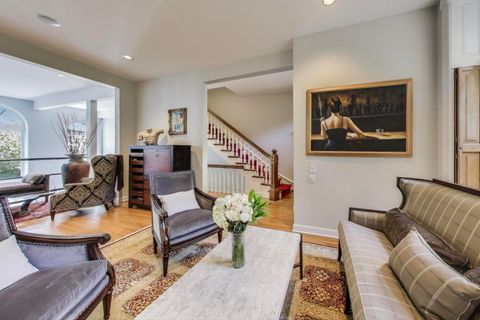 Tiny photo for 541 W Belmont Avenue, Chicago, IL 60657 (MLS # 12447240)