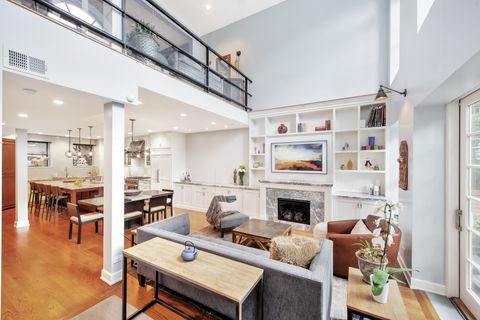 Tiny photo for 541 W Belmont Avenue, Chicago, IL 60657 (MLS # 12447240)
