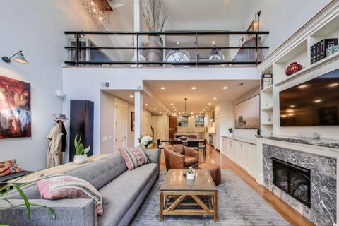 Tiny photo for 541 W Belmont Avenue, Chicago, IL 60657 (MLS # 12447240)