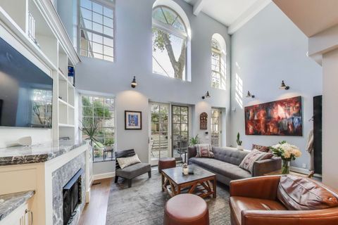 Tiny photo for 541 W Belmont Avenue, Chicago, IL 60657 (MLS # 12447240)