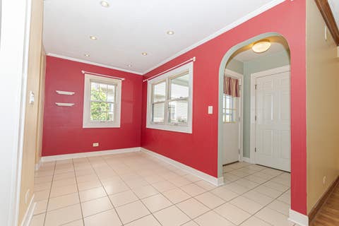 Tiny photo for 335 Oak Street, Elmhurst, IL 60126 (MLS # 12706632)