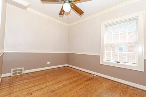 Tiny photo for 335 Oak Street, Elmhurst, IL 60126 (MLS # 12706632)