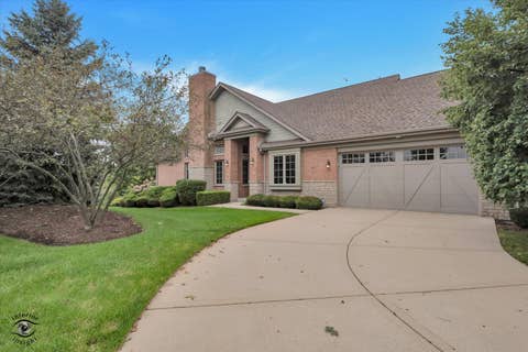 Photo of 20400 Mackinac Point Drive, Frankfort, IL 60423 (MLS # 12733178)