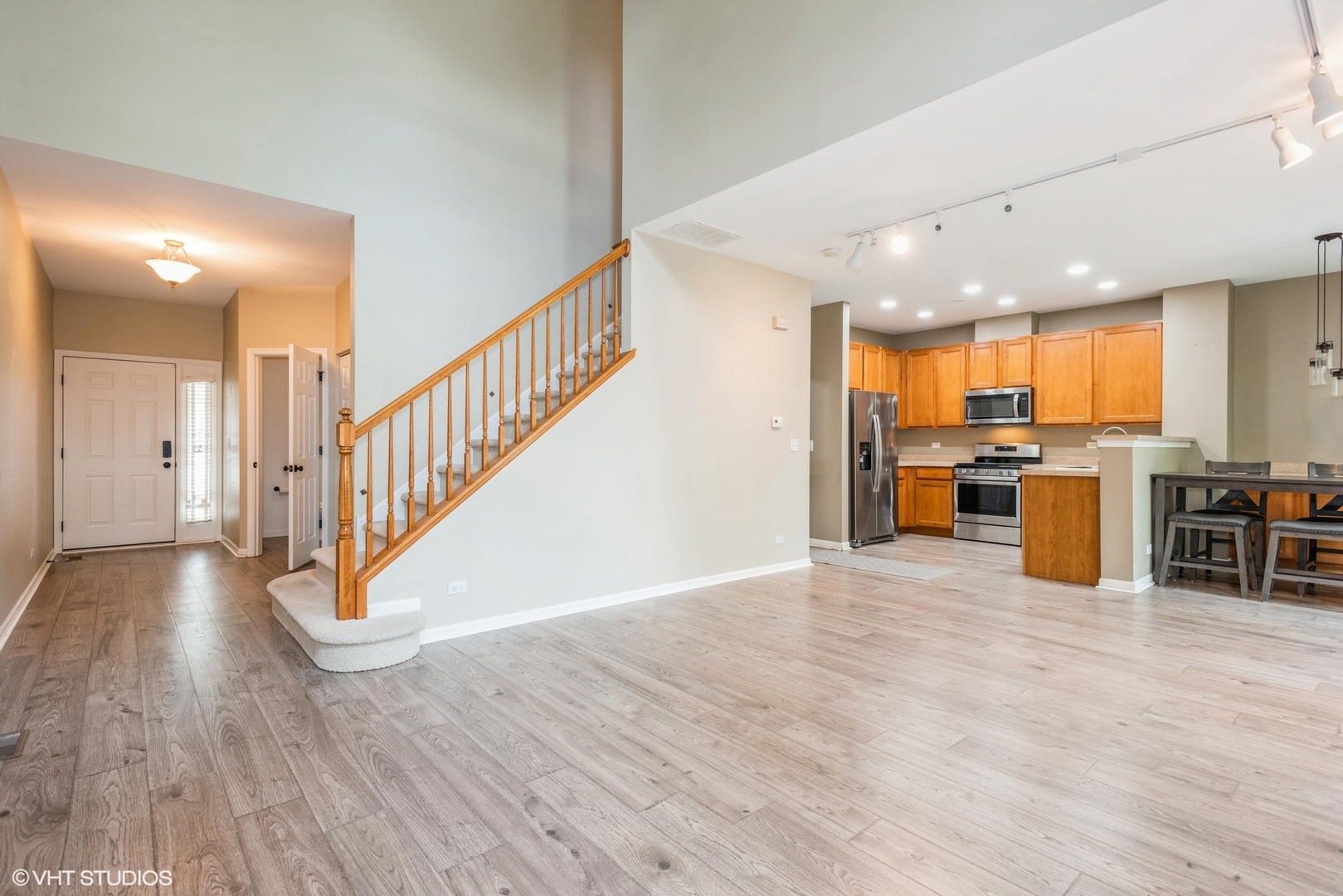 2115 Pembridge Drive 2115