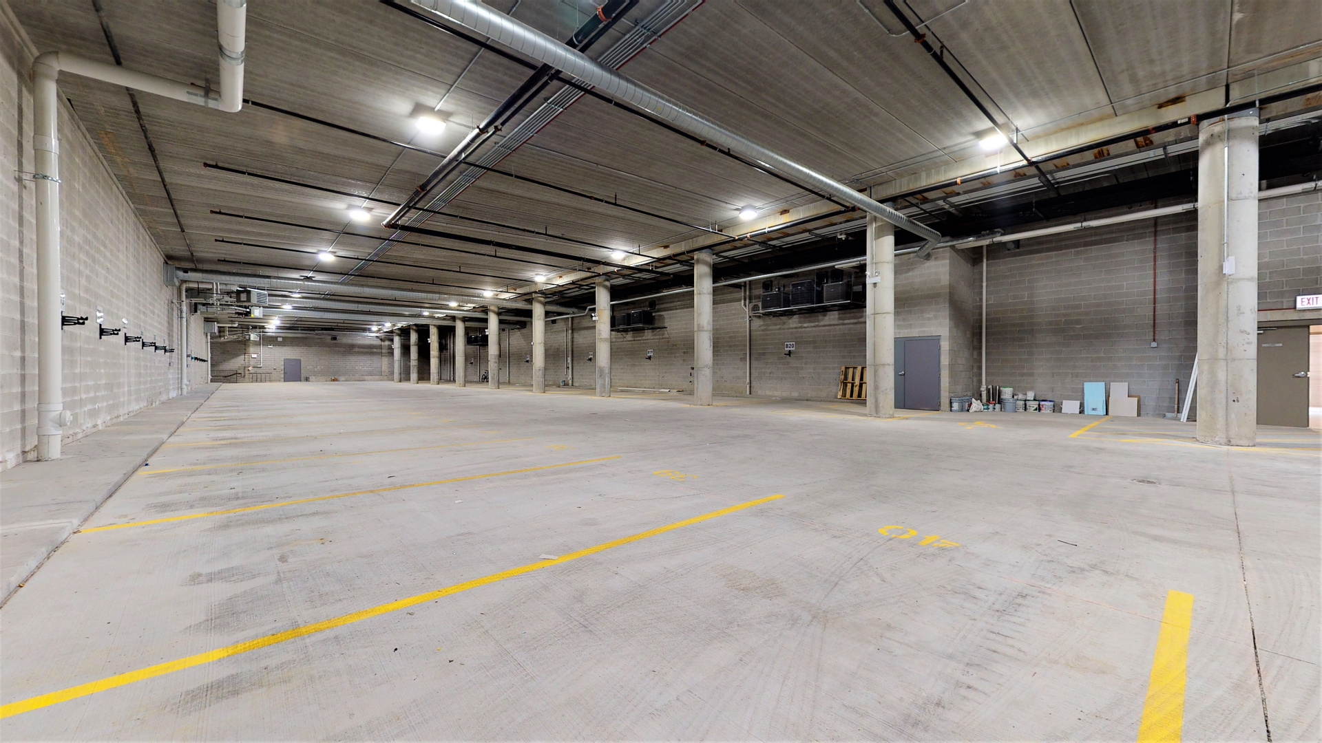 4758 N Laramie Avenue 307