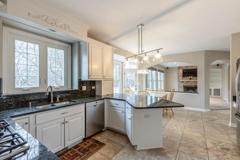 Tiny photo for 1800 Darnell Street, Libertyville, IL 60048 (MLS # 12619341)