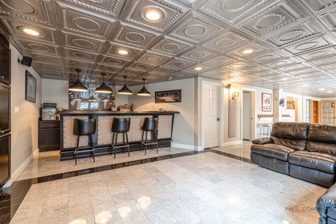 Tiny photo for 1800 Darnell Street, Libertyville, IL 60048 (MLS # 12619341)