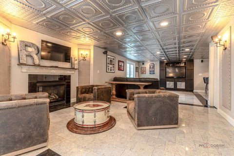 Tiny photo for 1800 Darnell Street, Libertyville, IL 60048 (MLS # 12619341)