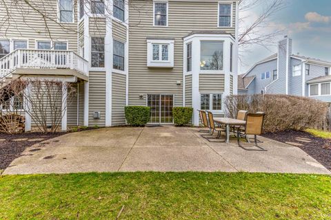 Tiny photo for 1800 Darnell Street, Libertyville, IL 60048 (MLS # 12619341)