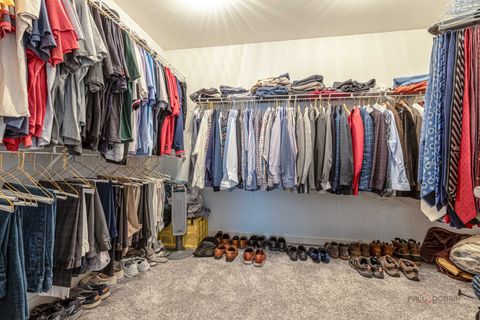 Tiny photo for 1800 Darnell Street, Libertyville, IL 60048 (MLS # 12619341)