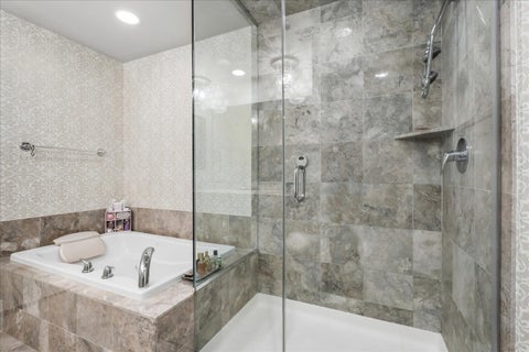 Tiny photo for 600 N Lake Shore Drive #2411, Chicago, IL 60611 (MLS # 12763928)