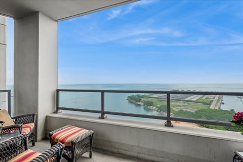 Tiny photo for 600 N Lake Shore Drive #2411, Chicago, IL 60611 (MLS # 12763928)