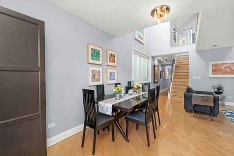 Tiny photo for 819 N Damen Avenue #3, Chicago, IL 60622 (MLS # 12498342)