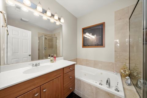 Tiny photo for 819 N Damen Avenue #3, Chicago, IL 60622 (MLS # 12498342)