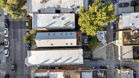 Tiny photo for 819 N Damen Avenue #3, Chicago, IL 60622 (MLS # 12498342)