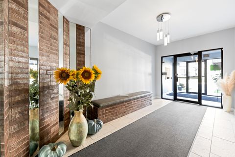 Tiny photo for 8025 W Oconnor Drive #4C, River Grove, IL 60171 (MLS # 12481419)