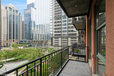 Tiny photo for 165 N Canal Street #719, Chicago, IL 60606 (MLS # 12428814)