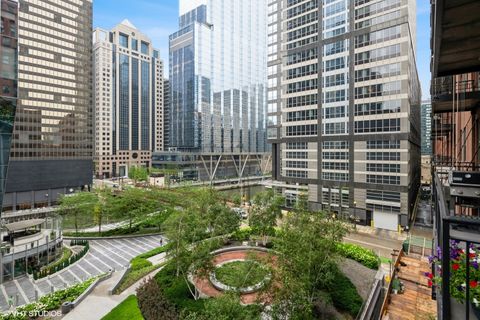Tiny photo for 165 N Canal Street #719, Chicago, IL 60606 (MLS # 12428814)