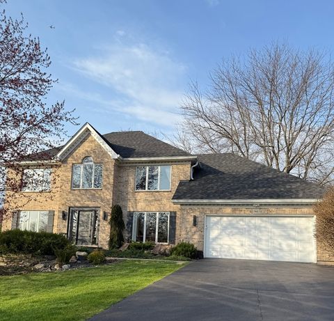 7N678 Fielding Court St. Charles IL 60175