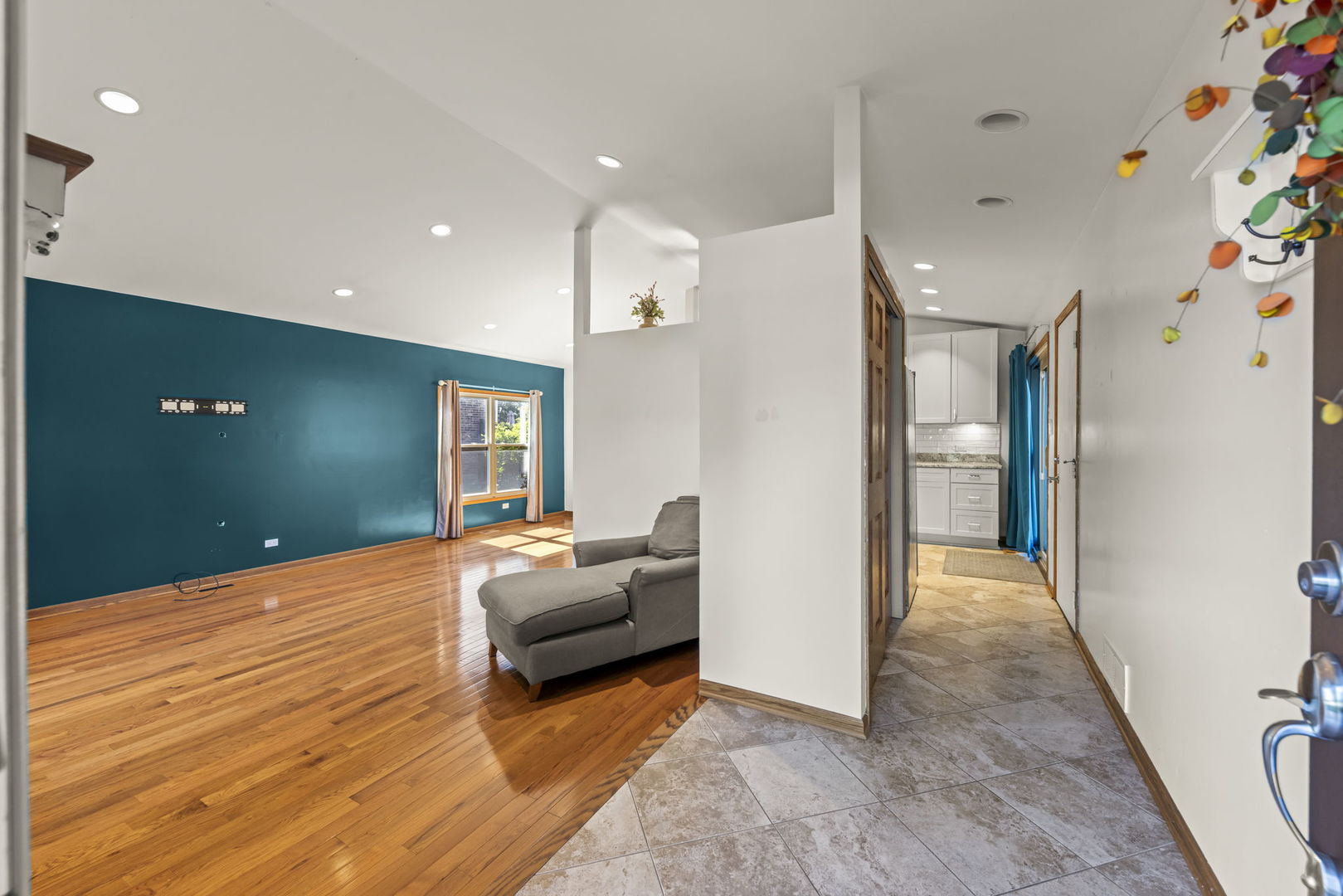 8407 Carriage Lane