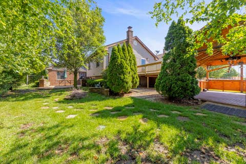 Tiny photo for 8407 Carriage Lane, Tinley Park, IL 60487 (MLS # 12675432)