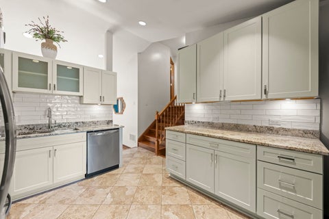 Tiny photo for 8407 Carriage Lane, Tinley Park, IL 60487 (MLS # 12675432)