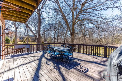 Tiny photo for 609 Old Hickory Lane, Libertyville, IL 60048 (MLS # 12589557)