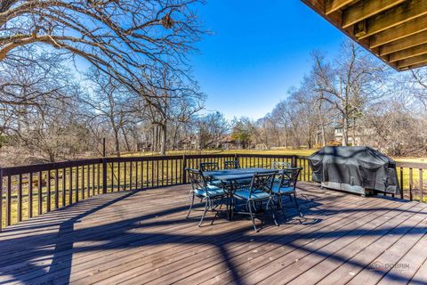 Tiny photo for 609 Old Hickory Lane, Libertyville, IL 60048 (MLS # 12589557)