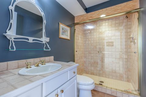 Tiny photo for 609 Old Hickory Lane, Libertyville, IL 60048 (MLS # 12589557)