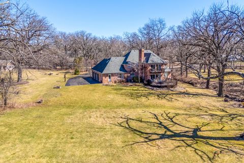 Tiny photo for 609 Old Hickory Lane, Libertyville, IL 60048 (MLS # 12589557)