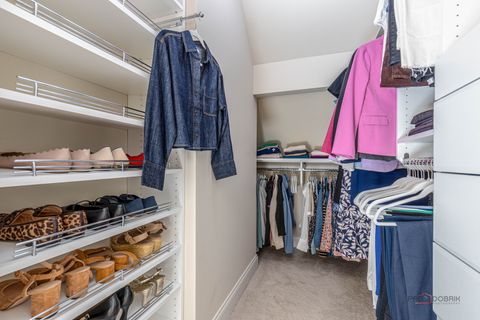 Tiny photo for 609 Old Hickory Lane, Libertyville, IL 60048 (MLS # 12589557)