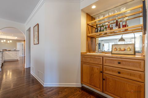 Tiny photo for 609 Old Hickory Lane, Libertyville, IL 60048 (MLS # 12589557)