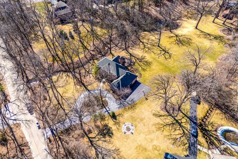Tiny photo for 609 Old Hickory Lane, Libertyville, IL 60048 (MLS # 12589557)