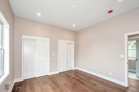 Tiny photo for 135 W 18th Street, Lockport, IL 60441 (MLS # 12155100)