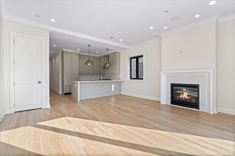 Tiny photo for 3036 N Sheffield Avenue #2N, Chicago, IL 60657 (MLS # 12485904)