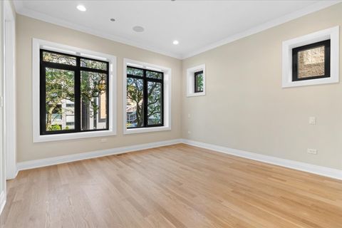 Tiny photo for 3036 N Sheffield Avenue #2N, Chicago, IL 60657 (MLS # 12485904)