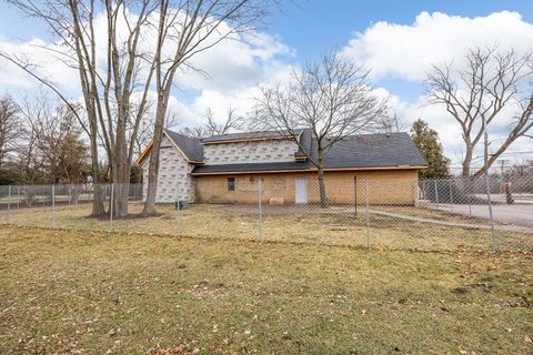 Tiny photo for 7680 Wolf Road, Burr Ridge, IL 60527 (MLS # 12537285)